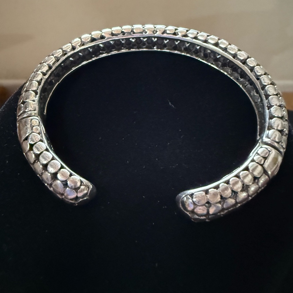 Sterling Dot Cuff John Hardy Bali Style Double Hinge Dot Design with gift box